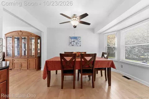 Dining - 6734 Robison Ln, Pittsfield, MI 48176 photo 1 of 2