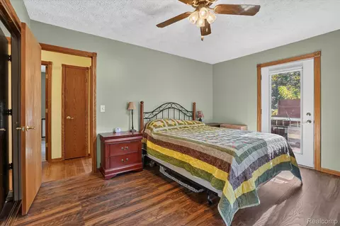 Bedroom - 3876 Harmon Rd, Duplain, MI 48879 photo 3 of 7