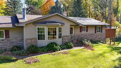 Exterior - 3876 Harmon Rd, Duplain, MI 48879 photo 21 of 24