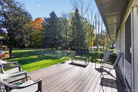 Exterior - 3876 Harmon Rd, Duplain, MI 48879 photo 16 of 24