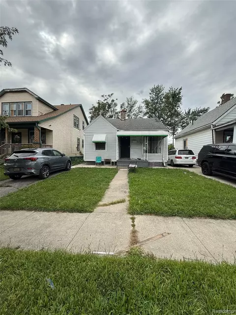 6837 Archdale St, Detroit, MI 48228