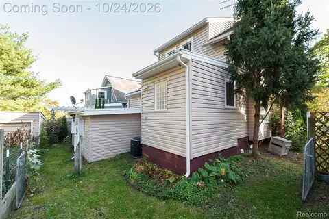 Other - 908 Willow St, Ann Arbor, MI 48103 photo 6 of 9
