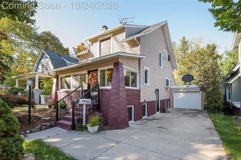 Exterior - 908 Willow St, Ann Arbor, MI 48103 photo 2 of 9