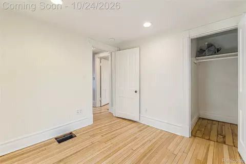 Bedroom - 908 Willow St, Ann Arbor, MI 48103 photo 5 of 7