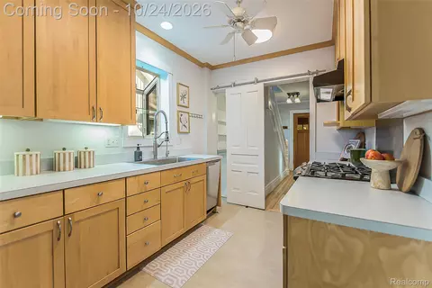Kitchen - 908 Willow St, Ann Arbor, MI 48103 photo 1 of 3