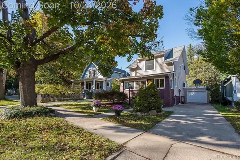 Exterior - 908 Willow St, Ann Arbor, MI 48103 photo 7 of 9