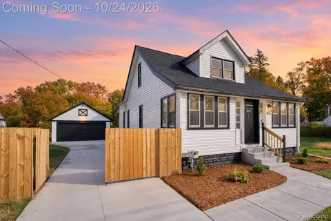 21220 Evergreen Rd, Southfield, MI 48075