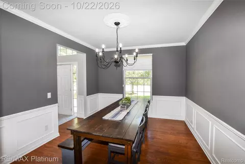 Dining - 4688 Mcdonald Ct, Genoa, MI 48116 photo 2 of 3