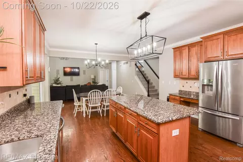 Kitchen - 4688 Mcdonald Ct, Genoa, MI 48116 photo 4 of 4