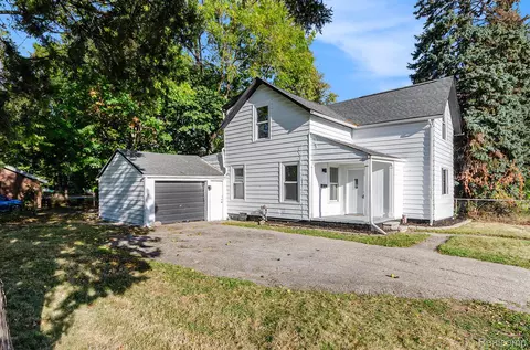 11 S Gratiot Ave, Mount Clemens, MI 48043