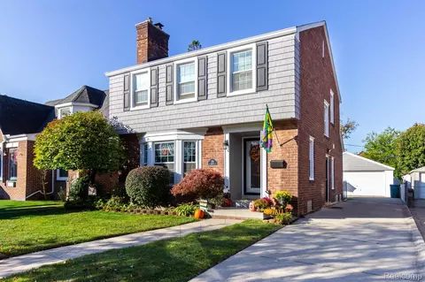225 N Melborn St, Dearborn, MI 48128