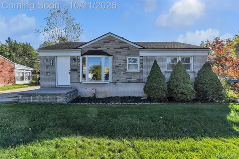 31243 Minton St, Livonia, MI 48150