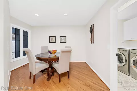 Dining - 4884 Pine Eagles Ct, Genoa, MI 48116 photo 4 of 5