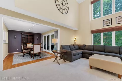 Dining - 4884 Pine Eagles Ct, Genoa, MI 48116 photo 1 of 5