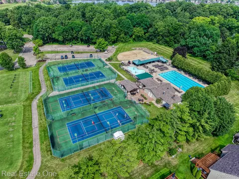 View/Area - 4884 Pine Eagles Ct, Genoa, MI 48116 photo 11 of 12