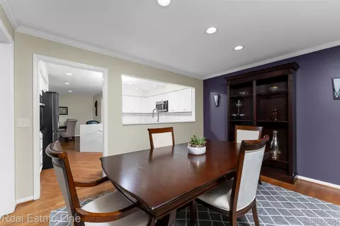 Dining - 4884 Pine Eagles Ct, Genoa, MI 48116 photo 3 of 5