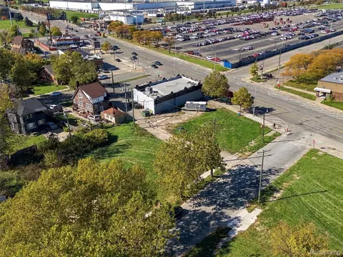 12734 E Jefferson Ave, Detroit, MI 48215