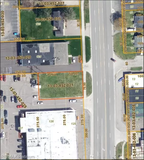 3537 Sashabaw Rd, Waterford, MI 48329