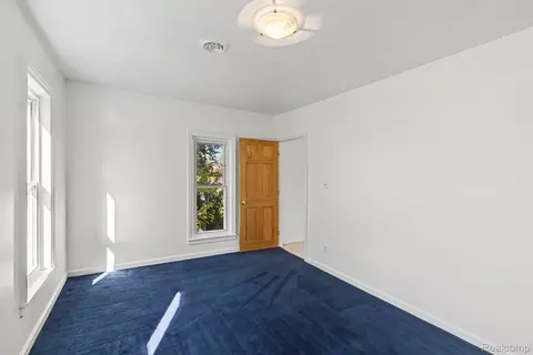 Bedroom - 6136 Ormond Rd, Springfield, MI 48350 photo 5 of 9