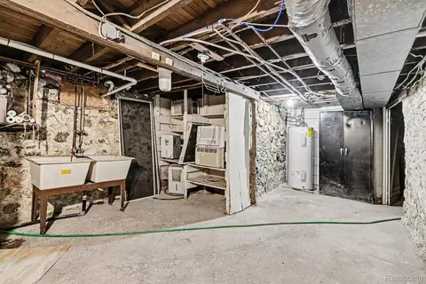 Other - 6136 Ormond Rd, Springfield, MI 48350 photo 4 of 10