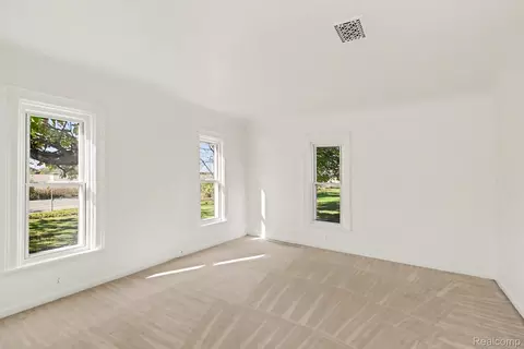 Bedroom - 6136 Ormond Rd, Springfield, MI 48350 photo 1 of 9