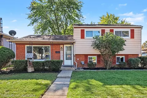 11884 Wheaton Dr, Sterling Heights, MI 48313