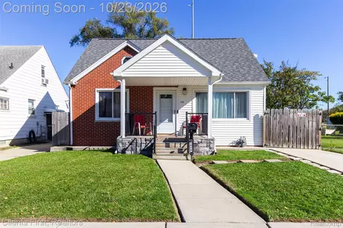 7414 Ashton Ave, Detroit, MI 48228