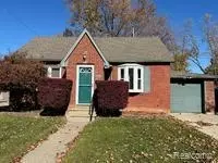 22119 Blackburn St, Saint Clair Shores, MI 48080