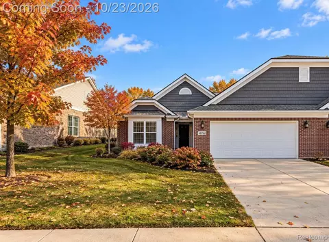 48762 Rockview Rd, Novi, MI 48374