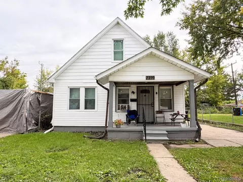 7270 Faust Ave, Detroit, MI 48228