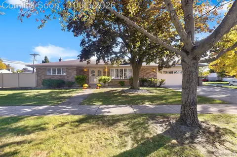 14398 Cranbrook St, Riverview, MI 48193