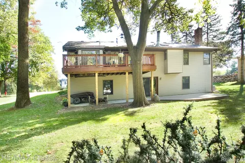 Exterior - 4768 Dillon St, Genoa, MI 48116 photo 2 of 6
