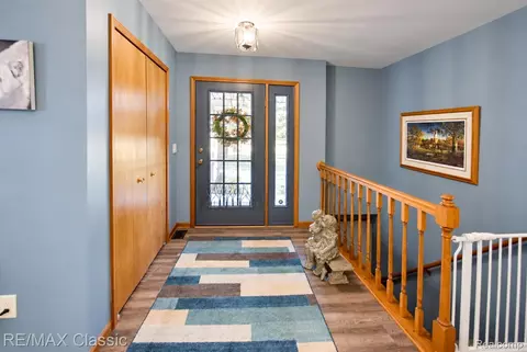 Entry Way - 4768 Dillon St, Genoa, MI 48116 photo 1 of 1