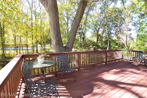 Exterior - 4768 Dillon St, Genoa, MI 48116 photo 5 of 6
