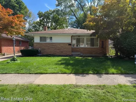 7540 August Ave, Westland, MI 48185