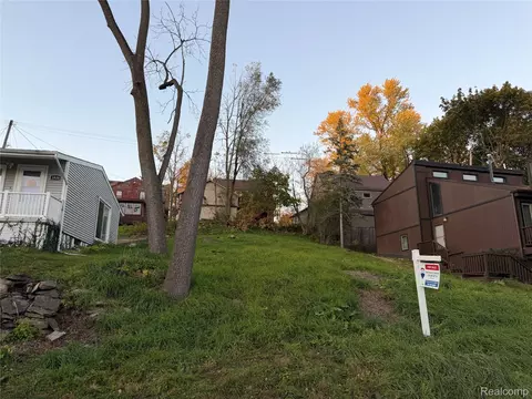 1808 Orchard St, Ann Arbor, MI 48103