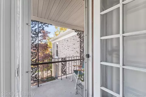 Exterior - 41 E River Rd #GROSSE, Ile, MI 48138 photo 2 of 5