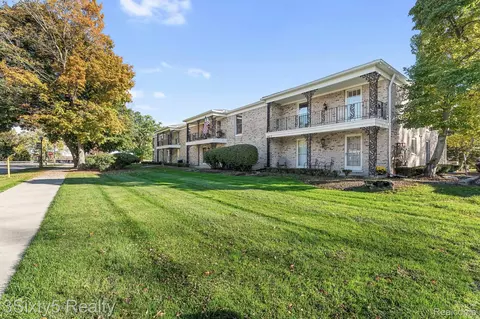 Other - 41 E River Rd #GROSSE, Ile, MI 48138 photo 2 of 12