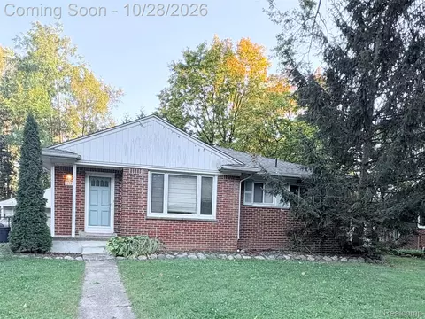 42545 Five Mile Rd, Plymouth, MI 48170