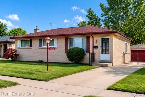 27820 Belanger St, Roseville, MI 48066