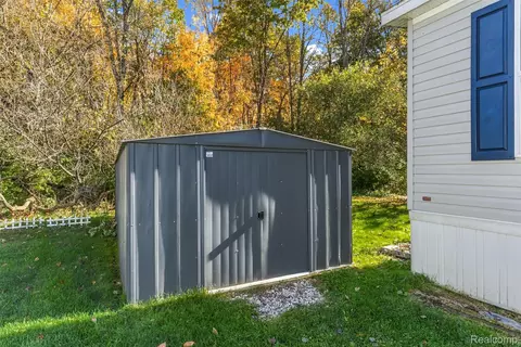 Other - 165 Apollo Cir, Flushing, MI 48433 photo 8 of 8