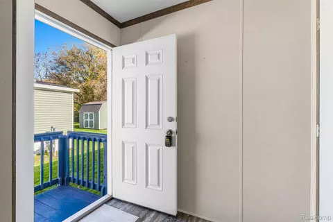 Entry Way - 165 Apollo Cir, Flushing, MI 48433 photo 1 of 2