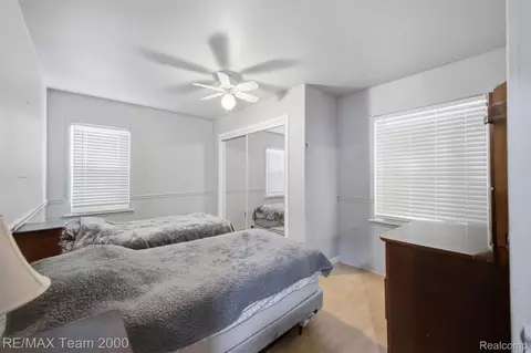 Bedroom - 22355 Olmstead St, Dearborn, MI 48124 photo 2 of 6