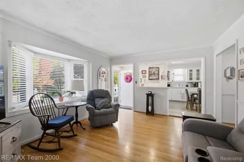 Living - 22355 Olmstead St, Dearborn, MI 48124 photo 3 of 3