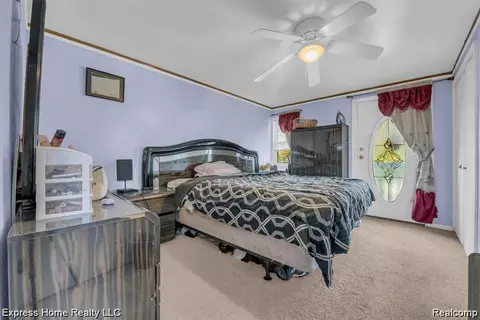 Bedroom - 2338 Marlow Dr, Warren, MI 48092 photo 1 of 2