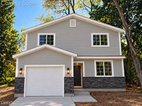 457 Nevada Ave, Pontiac, MI 48341