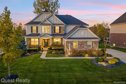 22461 Arcadia Blfs, Lyon, MI 48178