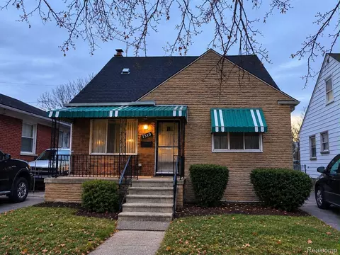 7310 Auburn St, Detroit, MI 48228