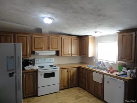 Kitchen - 3653 Brookline Ln, Carleton, MI 48117 photo 1 of 1