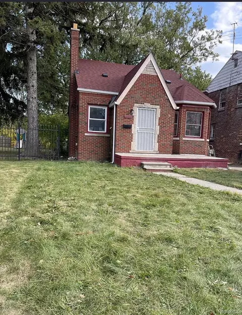 10338 Balfour Rd E, Detroit, MI 48224